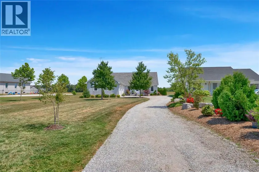 Detached at 3894 ST CLAIR PARKWAY, Port Lambton