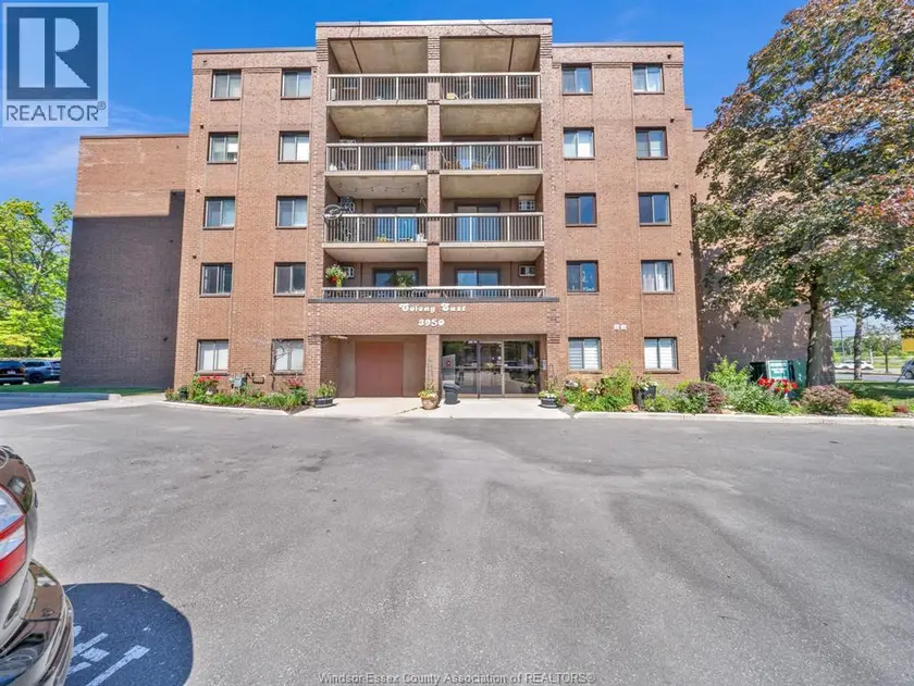 Apartment at 3950 WYANDOTTE STREET East Unit# 505, Windsor