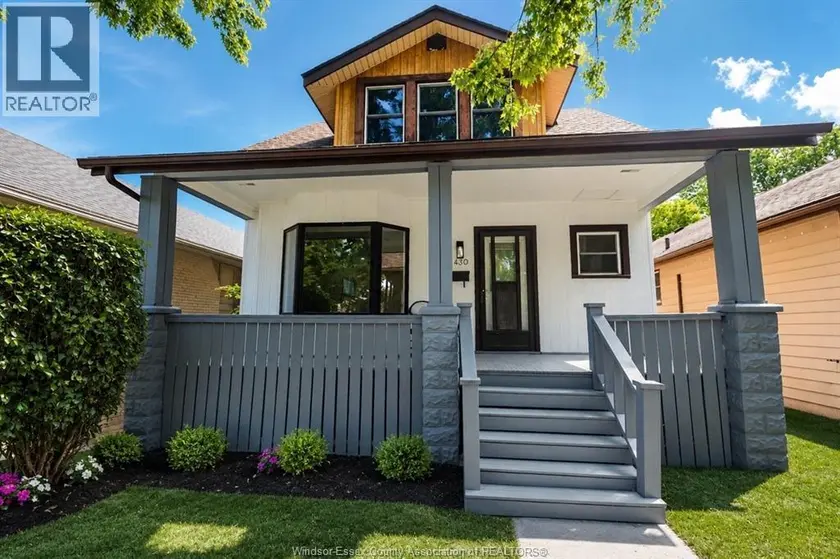 Detached at 1430 DOUGALL, Windsor