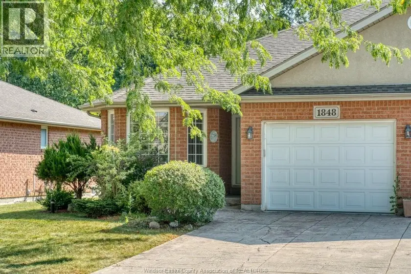 Townhouse at 1848 Questa DRIVE, Windsor