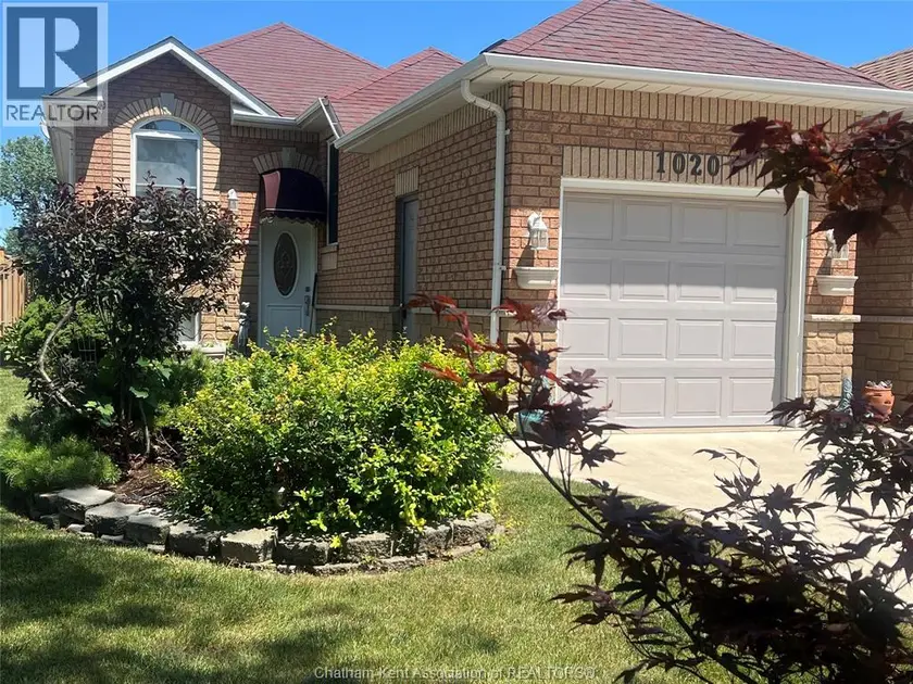 Semi-Detached/Link at 1020 LEMONWOOD CRESCENT, Windsor