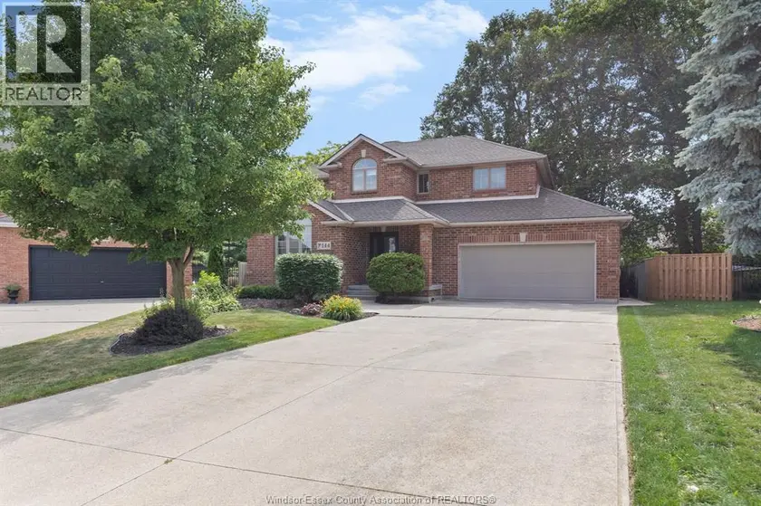 Detached at 144 Pheasant Run, Lakeshore