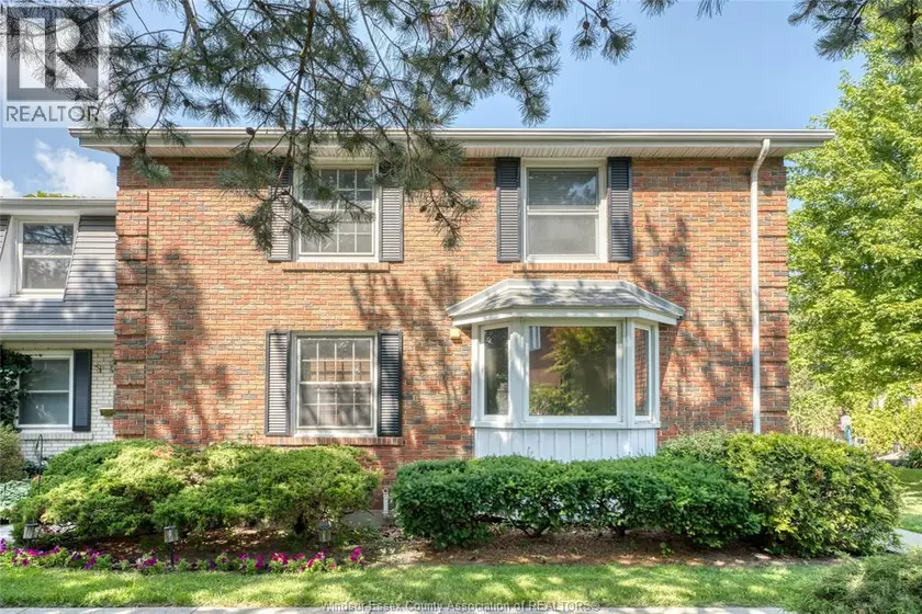 Townhouse at 8402 LITTLE RIVER Unit# 7, Windsor