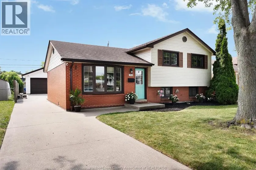 Detached at 351 CARLING CRESCENT, Windsor