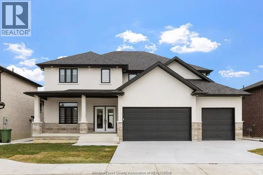 Detached at 1318 CLEARWATER, Windsor