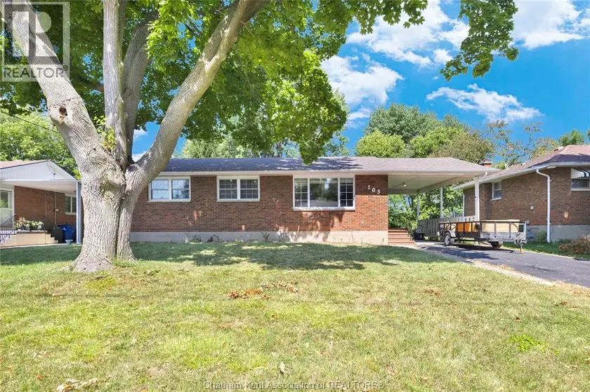 Detached at 103 Coverdale STREET, Chatham