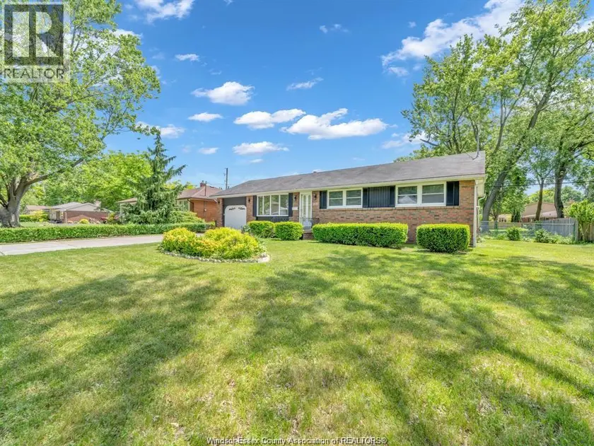 Detached at 2445 TODD LANE#Upper Unit, LaSalle