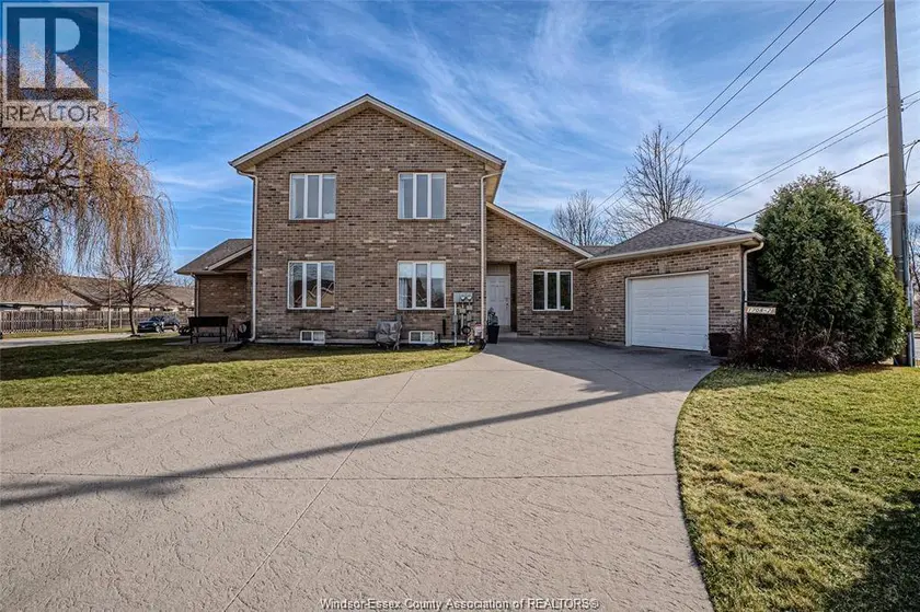 Townhouse at 1708 BANWELL, Windsor