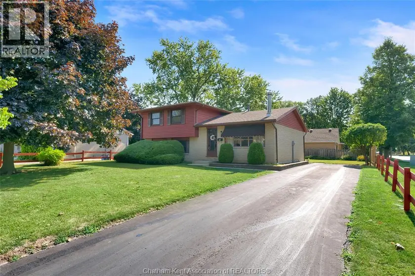 Detached at 85 Pheasant DRIVE, Chatham