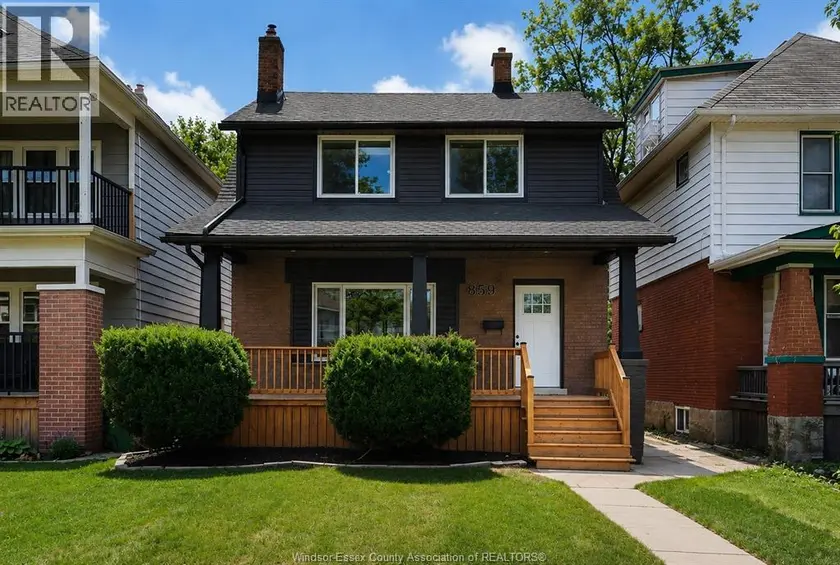Detached at 859 MOY AVENUE, Windsor