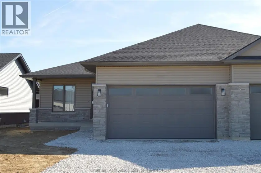 Semi-Detached/Link at 36 Duskridge ROAD, Chatham