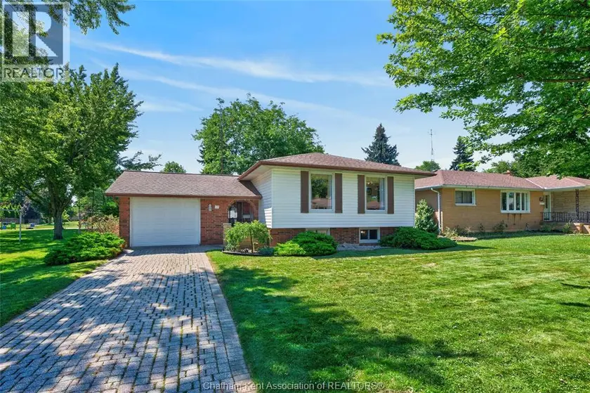 Detached at 18 CAMEO DRIVE, Leamington