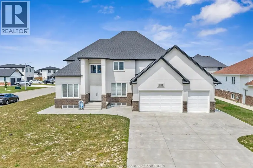Detached at 4411 BELMONT AVENUE, Lakeshore