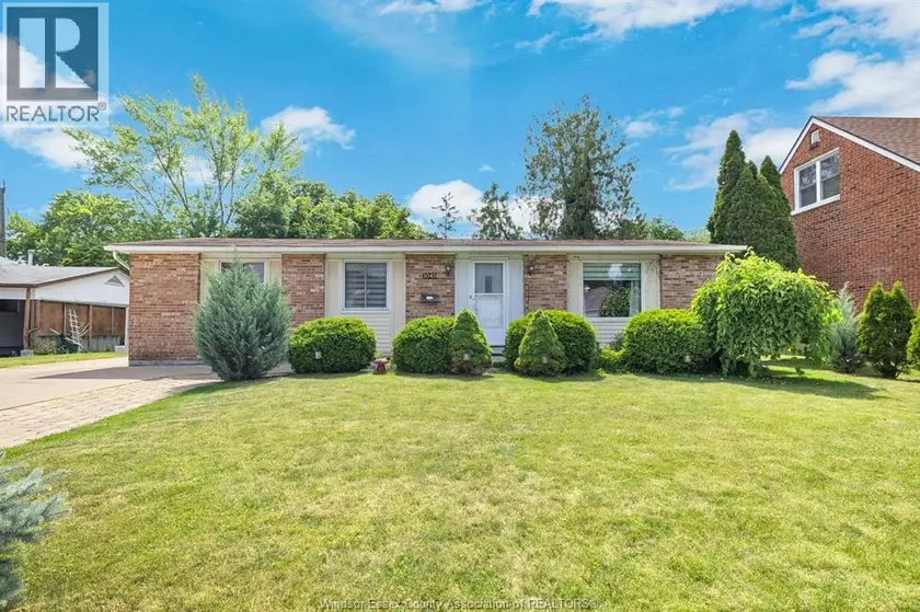 Detached at 1045 REEDMERE ROAD, Windsor