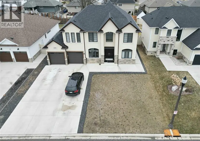 Detached at 319 CHRISTINE AVENUE, Belle River