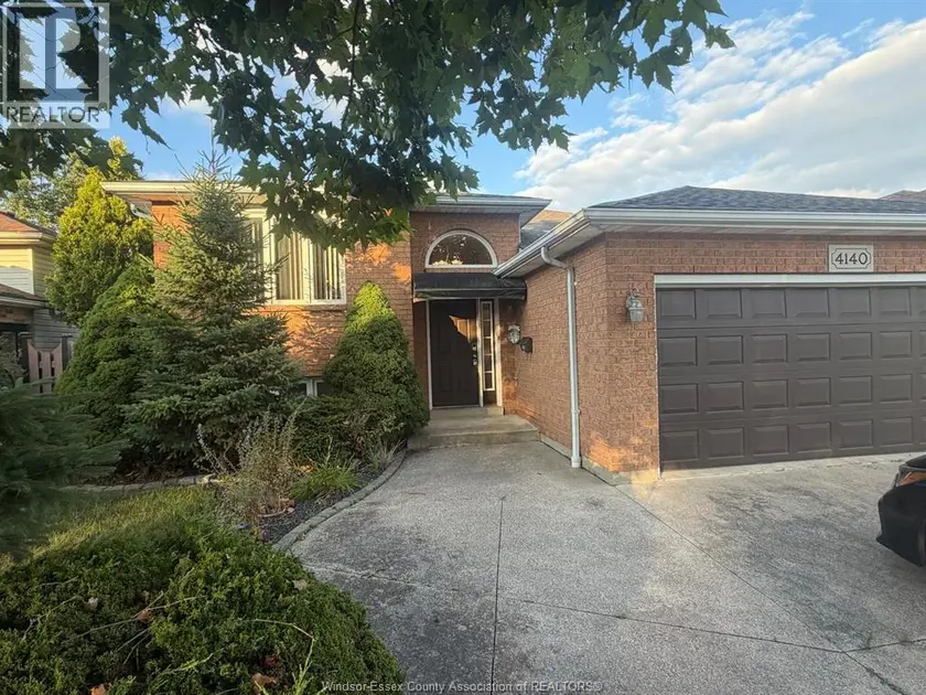 Detached at 4140 BETTS, LaSalle