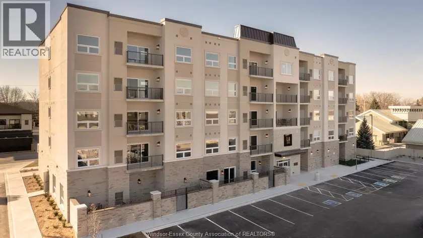 Apartment at 1740 SPRUCEWOOD AVENUE Unit# 207, LaSalle