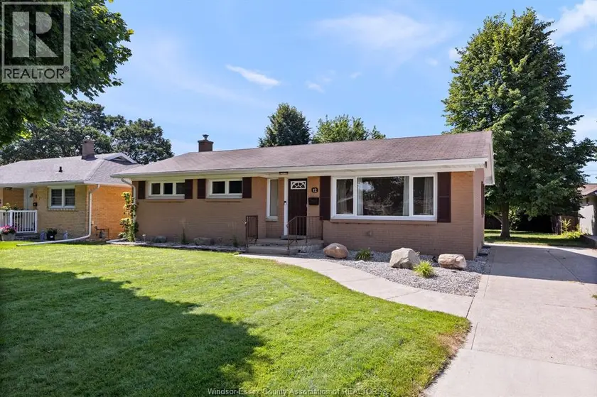 Detached at 12 GLADSTONE, Leamington