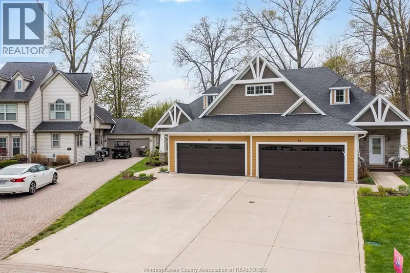 Townhouse at 69 RED OAK CRESCENT, Amherstburg