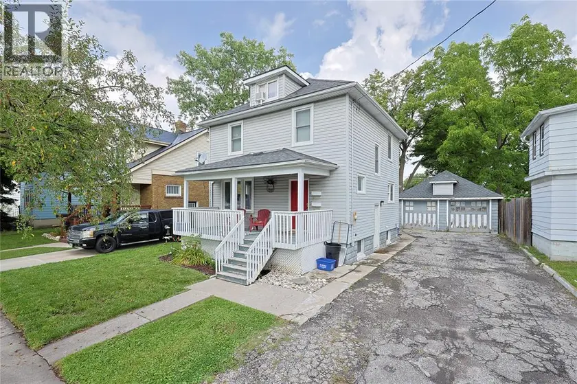 Multiplex at 414 DAVIS STREET, Sarnia