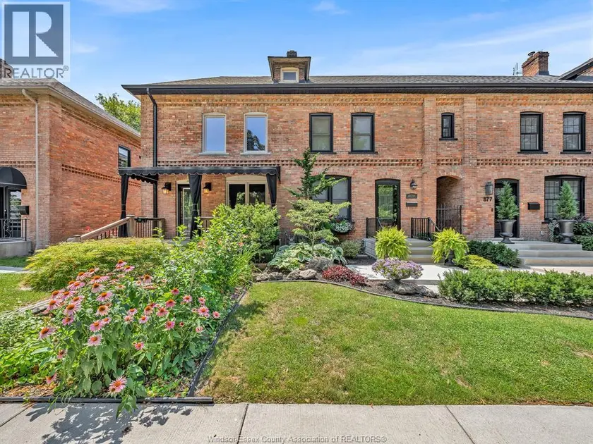 Townhouse at 883 MONMOUTH ROAD, Windsor