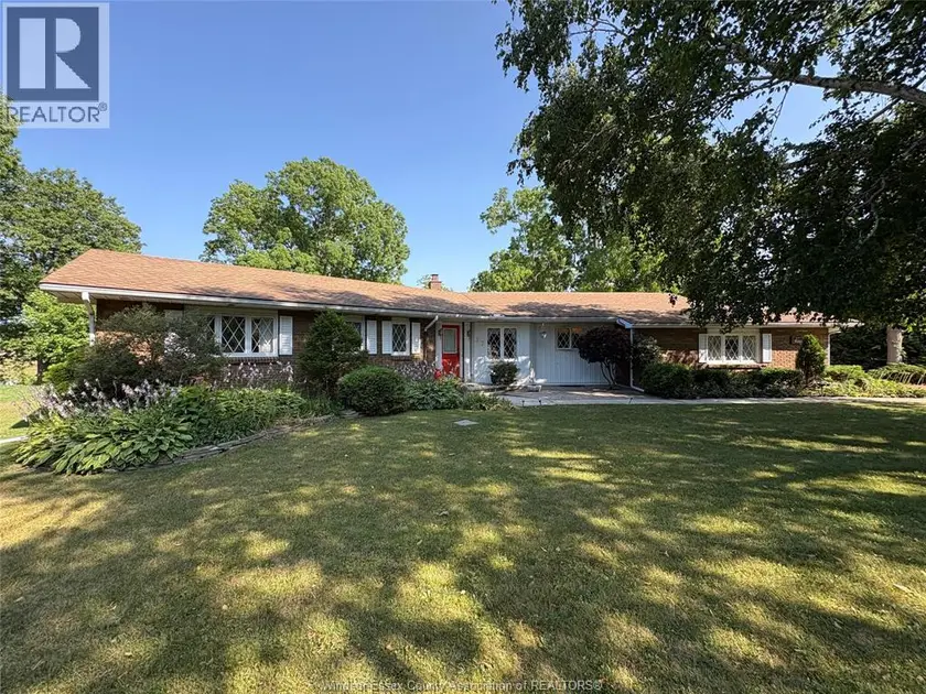 Detached at 37 PARK LANE, Lambton Shores