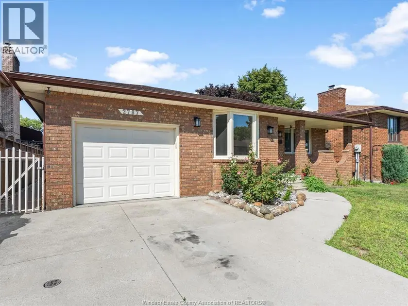 Detached at 2787 Lionel DRIVE, Windsor