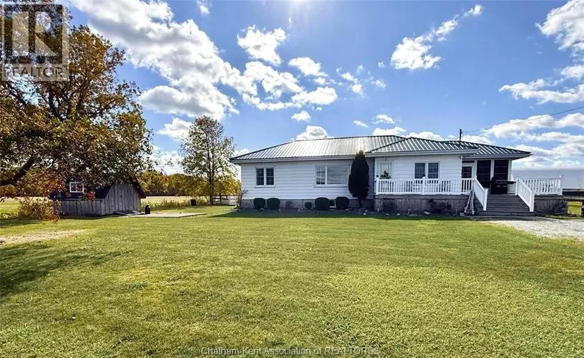 Detached at 637 Wilkesport LINE, Sombra
