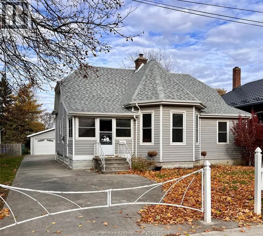 Detached at 101 Harvey STREET, Chatham