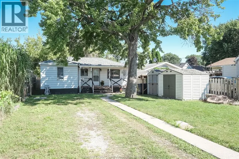 Detached at 624 CHARLES, Windsor