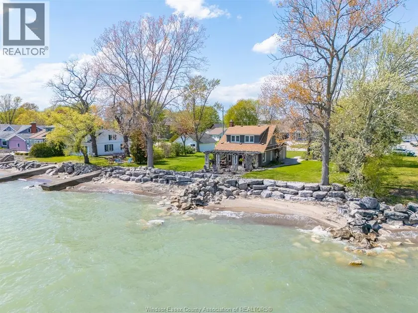 Detached at 1465 HERITAGE ROAD, Kingsville