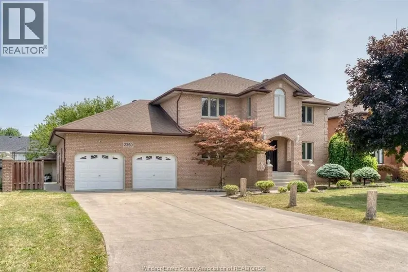 Detached at 2350 DOCHERTY DRIVE, Tecumseh