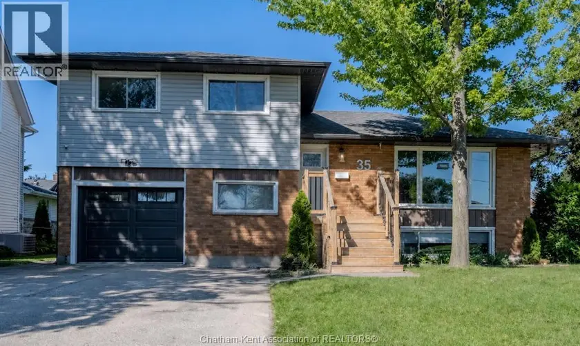 Detached at 35 Crystal DRIVE, Chatham