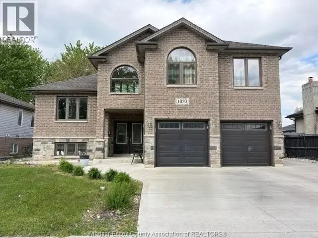 Detached at 1870 DOMINION, Windsor