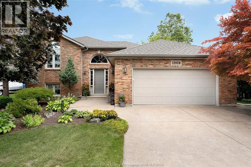 Detached at 12928 LITTLE RIVER, Tecumseh