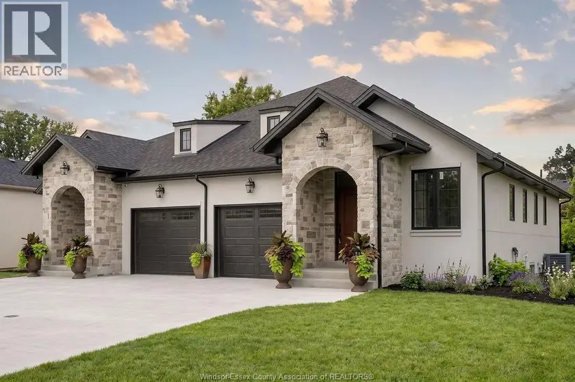 Townhouse at 485 MAPLE, LaSalle