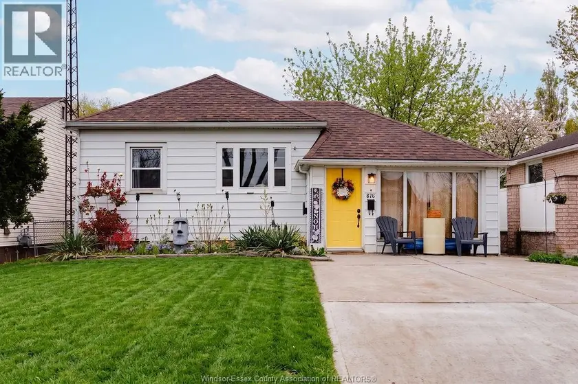 Detached at 876 WESTMINSTER BOULEVARD, Windsor