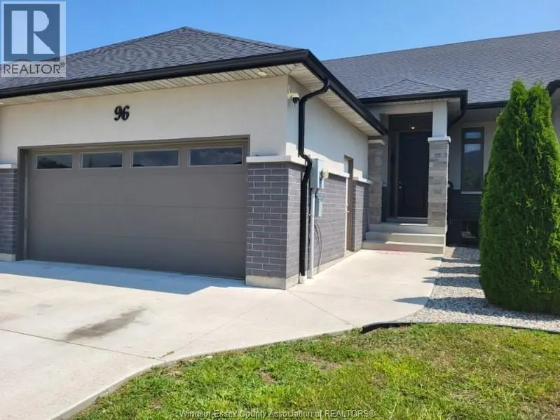 Townhouse at 96 CAROLINA WOODS, Leamington