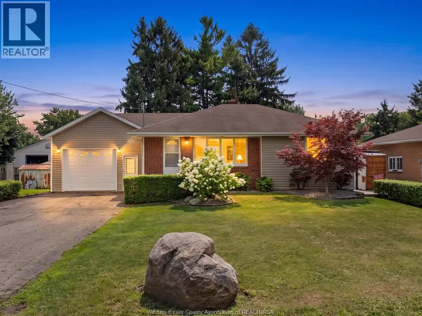 Detached at 1553 Road 2 East, Ruthven