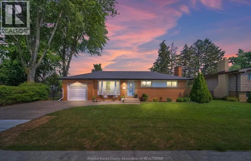 Detached at 1180 CABANA ROAD West, Windsor