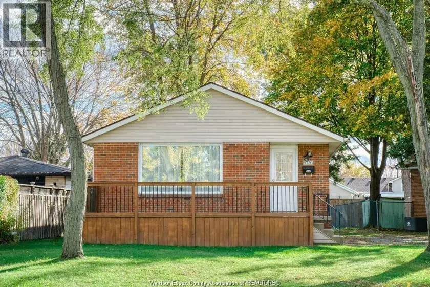 Detached at 5251 GRAND BOULEVARD Unit# UPPER, Windsor