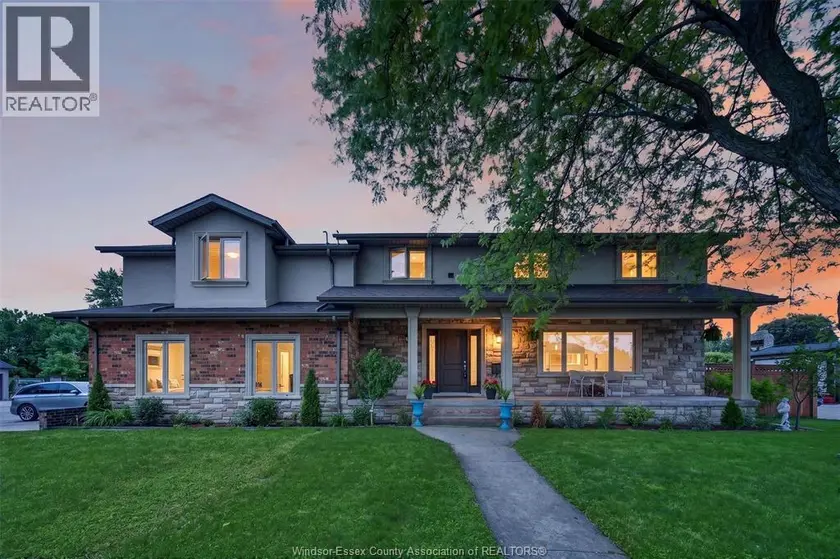 Detached at 3595 HUNTINGTON, Windsor