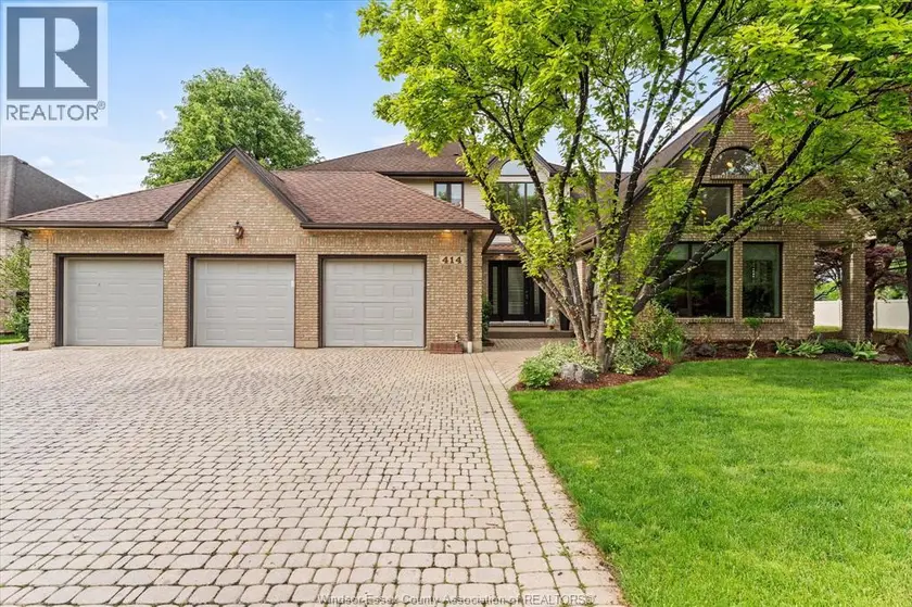 Detached at 414 CHAMBERS, Tecumseh
