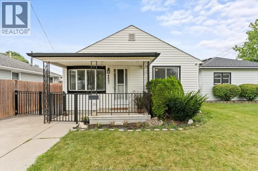 Detached at 4482 Grand Marais ROAD East, Windsor