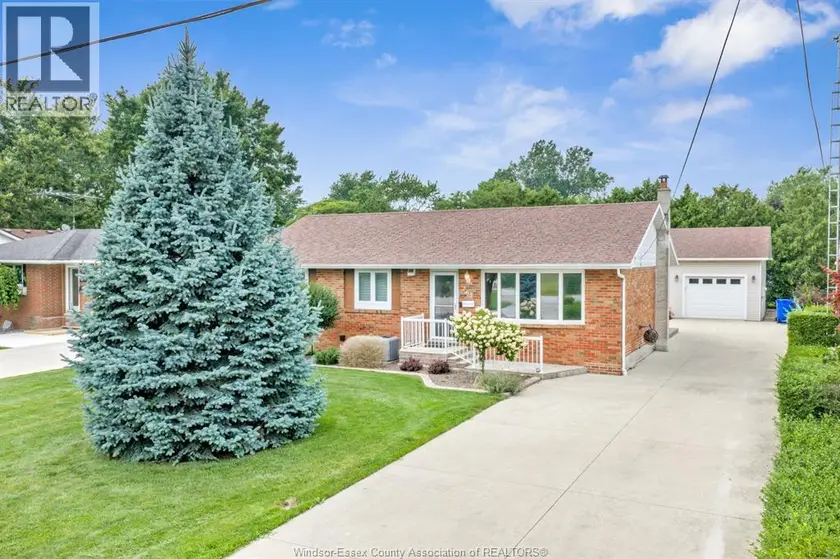 Detached at 265 FAIRVIEW AVENUE East, Essex