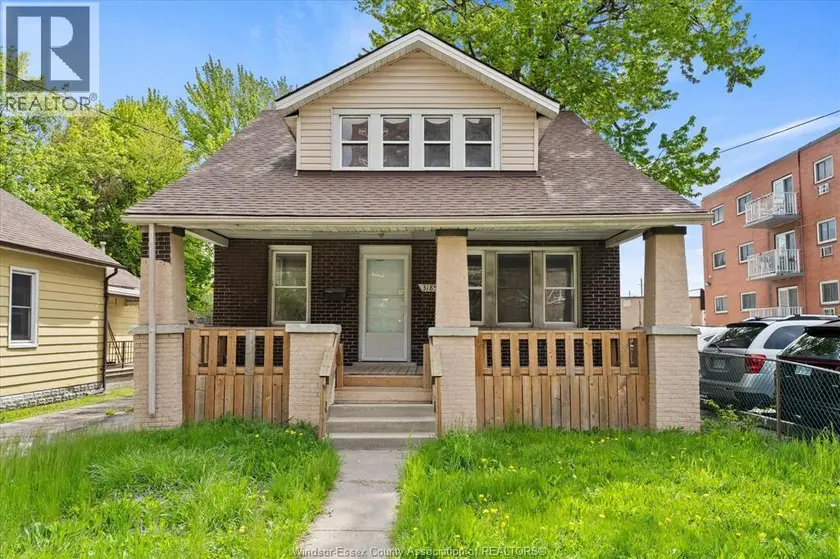 Detached at 3185 DONNELLY, Windsor