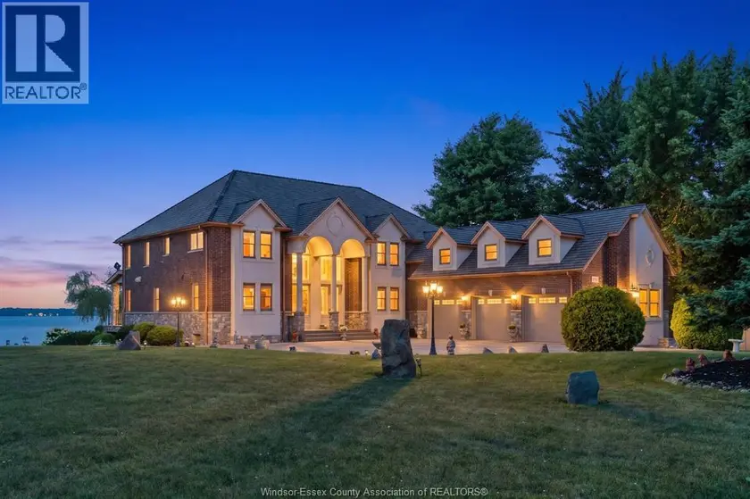 Detached at 1360 Windermere PLACE, Amherstburg
