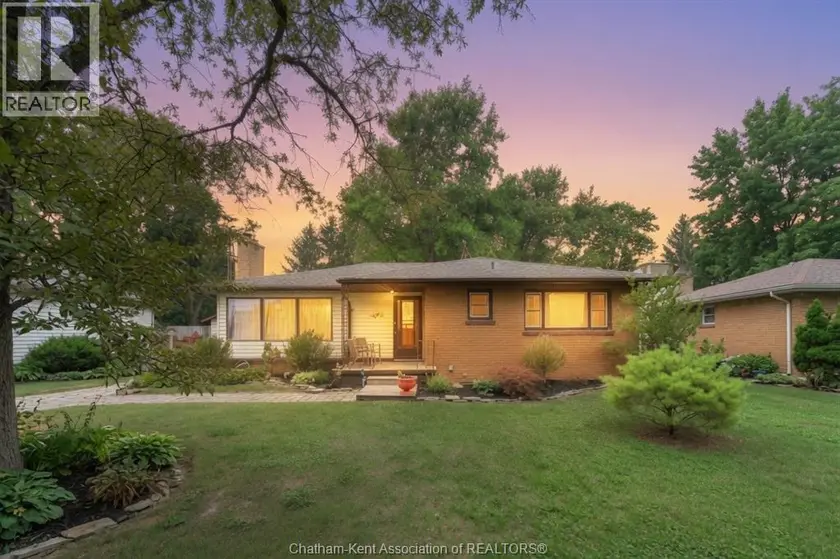 Detached at 9467 LONGWOODS ROAD, Chatham Township