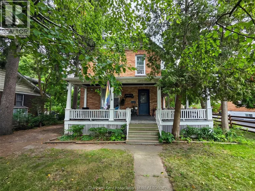Detached at 91 Inshes AVENUE, Chatham