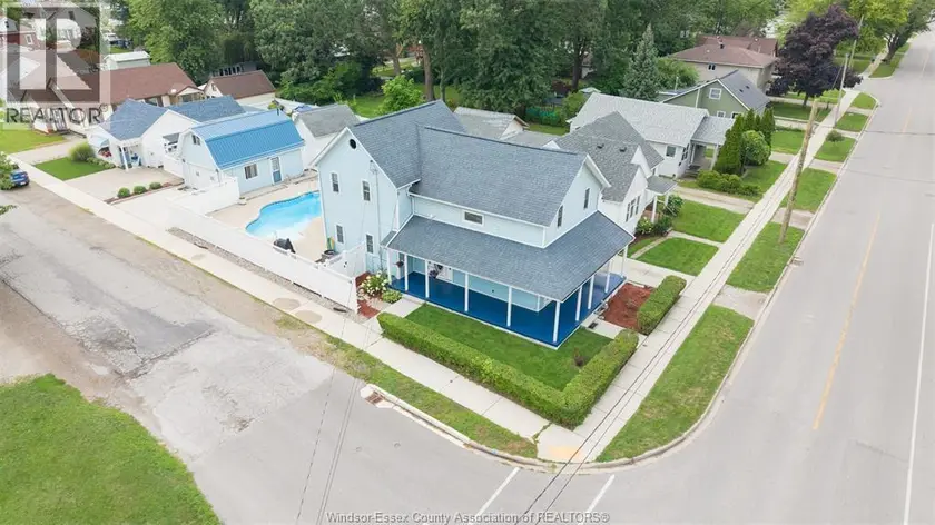 Detached at 90 VICTORIA AVENUE, Essex